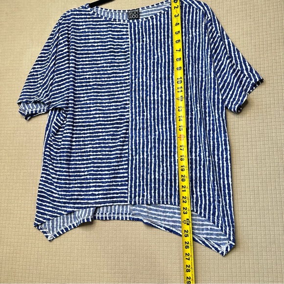 CLARA SUN WOO Womens Size Small Short Sleeve Stretch Top Pullover Blue Print - Picture 5 of 8